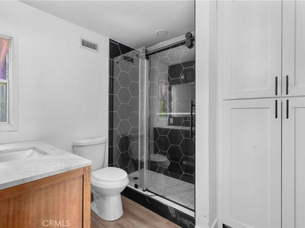 1063 E Rio Grande Street, Pasadena CA 91104