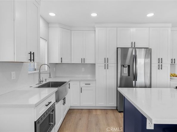 1063 E Rio Grande Street, Pasadena CA 91104