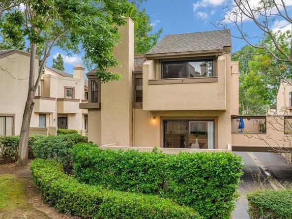 3235 Via Alicante 52, La Jolla CA 92037