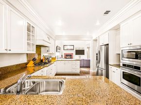 2669 Paradise Road, Carlsbad CA 92009