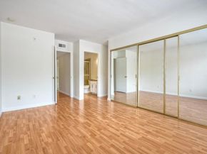 2251 Altisma Way 202, Carlsbad CA 92009