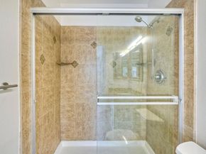 2251 Altisma Way 202, Carlsbad CA 92009