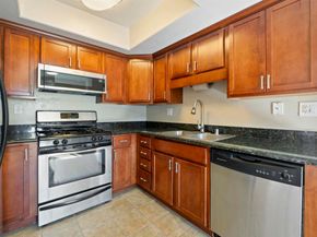 100 Sea Cliff Way 104, Oceanside CA 92056