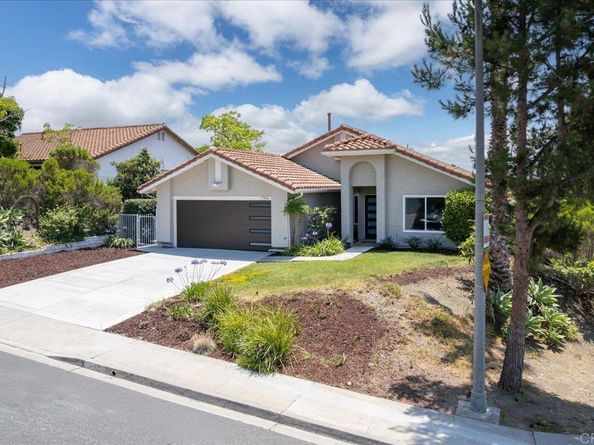 7911 Terraza Disoma, Carlsbad CA 92009