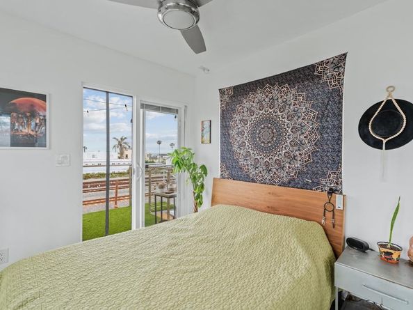 1009 S Cleveland Street, Oceanside CA 92054