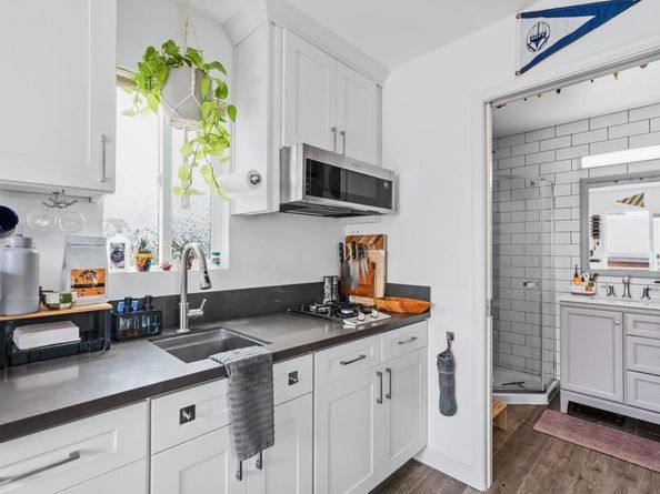 1009 S Cleveland Street, Oceanside CA 92054