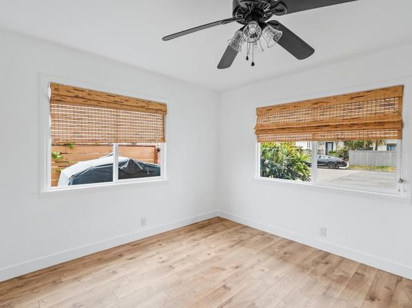 1009 S Cleveland Street, Oceanside CA 92054