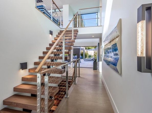 5170 Carlsbad Boulevard, Carlsbad CA 92008