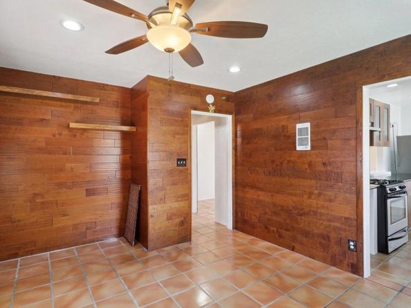 962 Hanover Street, San Diego CA 92114