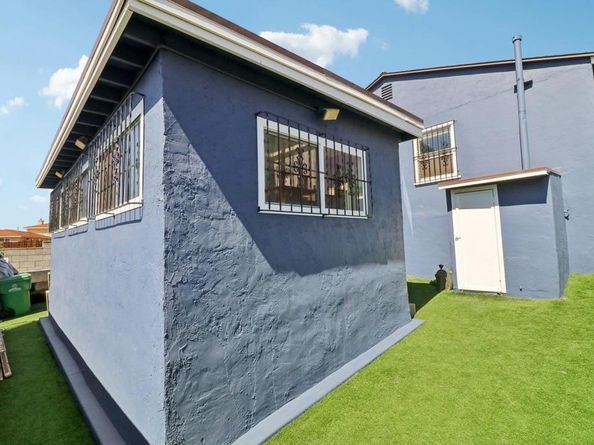 962 Hanover Street, San Diego CA 92114