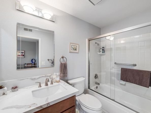 4843 Flying Cloud Way, Carlsbad CA 92008