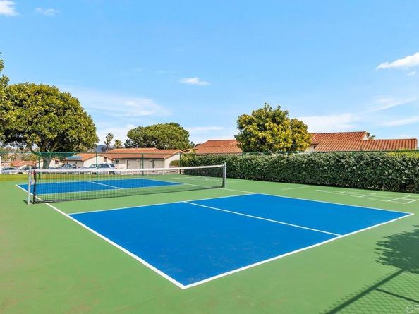 245 Fairlee Lane, Encinitas CA 92024