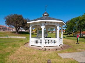 245 Fairlee Lane, Encinitas CA 92024