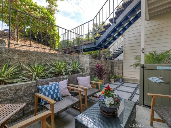 111 Calle Mayor, Redondo Beach CA 90277