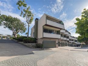 111 Calle Mayor, Redondo Beach CA 90277