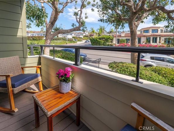 111 Calle Mayor, Redondo Beach CA 90277
