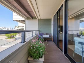 111 Calle Mayor, Redondo Beach CA 90277