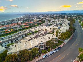 111 Calle Mayor, Redondo Beach CA 90277