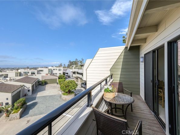 111 Calle Mayor, Redondo Beach CA 90277