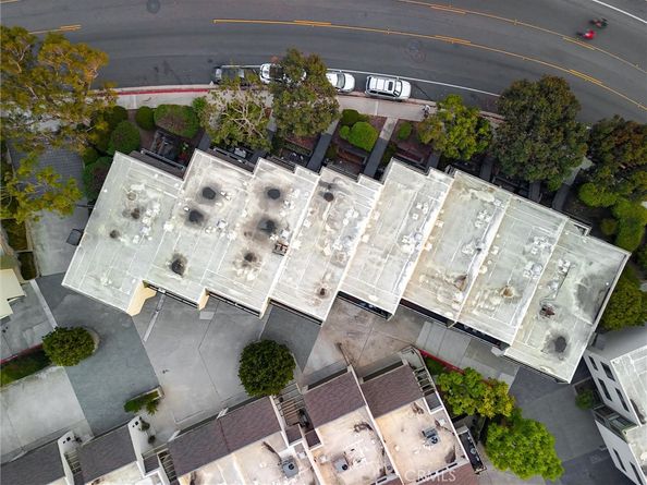111 Calle Mayor, Redondo Beach CA 90277