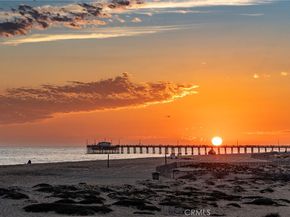 1516 E Oceanfront, Newport Beach CA 92661