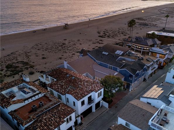 1516 E Oceanfront, Newport Beach CA 92661
