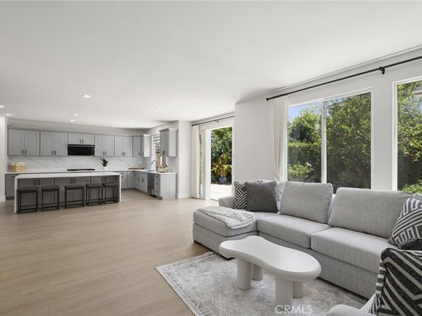 37 Pheasant Creek, Irvine CA 92618