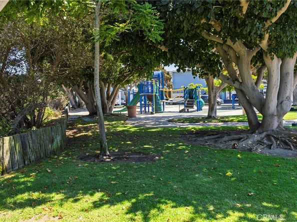 250 62nd Street, Newport Beach CA 93663
