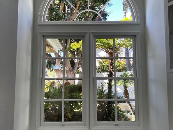 19 Harbor Pointe, Corona Del Mar CA 92625