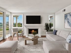 19 Harbor Pointe, Corona Del Mar CA 92625