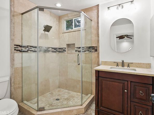 19 Harbor Pointe, Corona Del Mar CA 92625