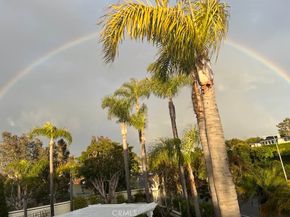 19 Harbor Pointe, Corona Del Mar CA 92625