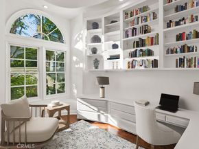 19 Harbor Pointe, Corona Del Mar CA 92625