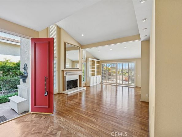 34 Mainsail Drive, Corona Del Mar CA 92625