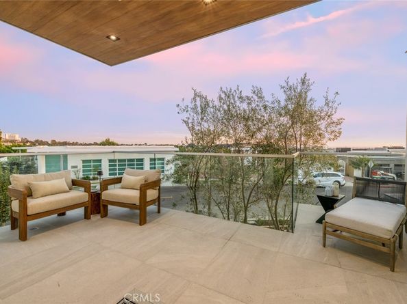 1399 Galaxy Drive, Newport Beach CA 92660