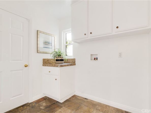 10 Shoal Drive, Corona Del Mar CA 92625