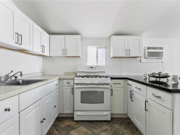 608 W G Street, Ontario CA 91762