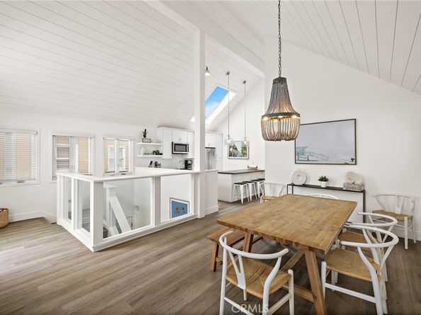 207 40th, Newport Beach CA 92663