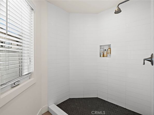 207 40th, Newport Beach CA 92663