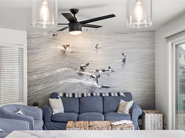 207 40th, Newport Beach CA 92663