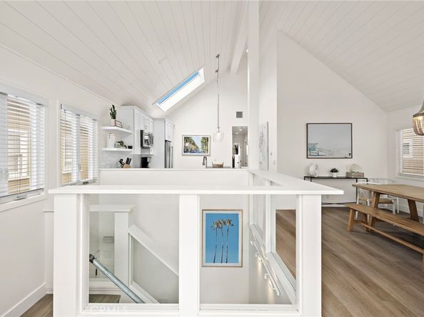 207 40th, Newport Beach CA 92663