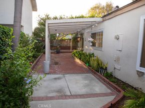 42 Almond Tree Ln, Irvine CA 92612