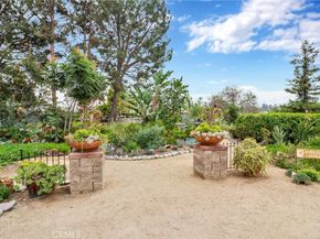27858 Via Sarasate, Mission Viejo CA 92692