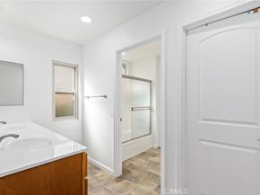 27858 Via Sarasate, Mission Viejo CA 92692