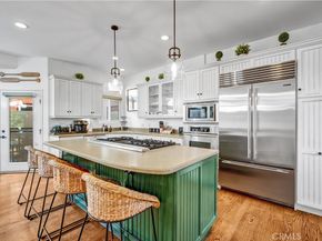 179 Pomona, Long Beach CA 90803