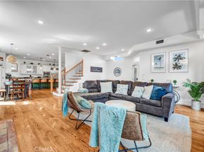 179 Pomona, Long Beach CA 90803