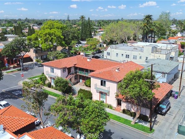 2200 Chestnut, Long Beach CA 90806