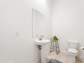 704 Dusky Creek, Lake Forest CA 92610