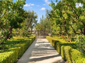 65 Glacier, Irvine CA 92602