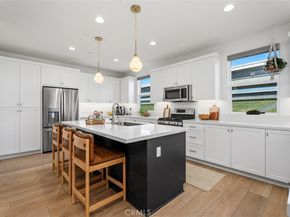 85 Hideaway Loop, Mission Viejo CA 92691